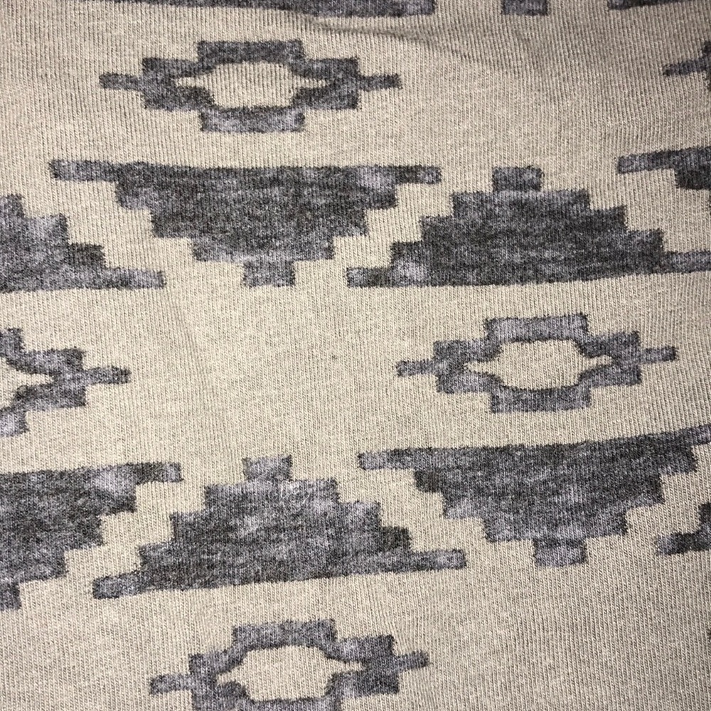 Patterned Leggings - Picture 2 of 2